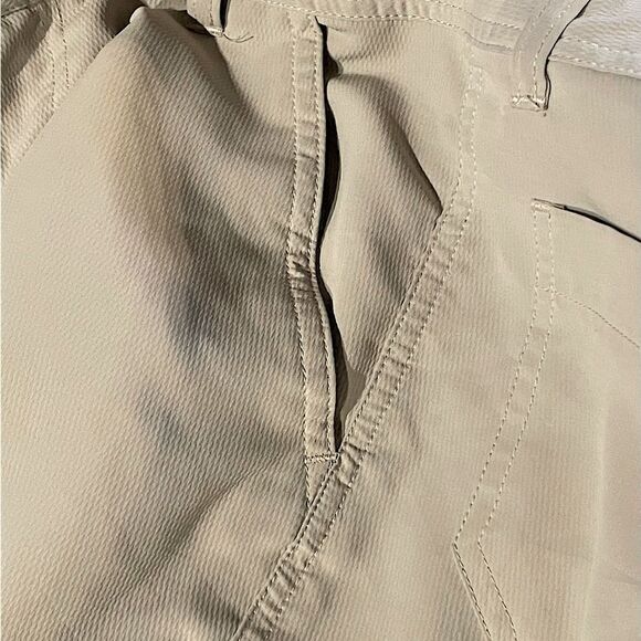 Youth, J. Khaki, Multi-Pocket, Quick-Dry, Performance Chino Shorts. Size Large. - Picture 10 of 11